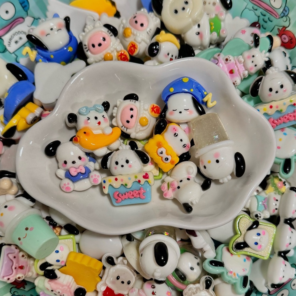 Sanrio Pochacco Charms
